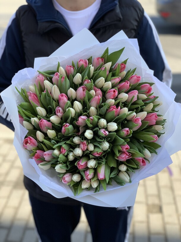 Тюльпаны, артикул F1348446 - 24950 рублей, доставка по городу. Flawery - доставка цветов
