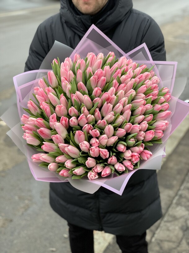 Тюльпаны, артикул F1348598 - 59950 рублей, доставка по городу. Flawery - доставка цветов