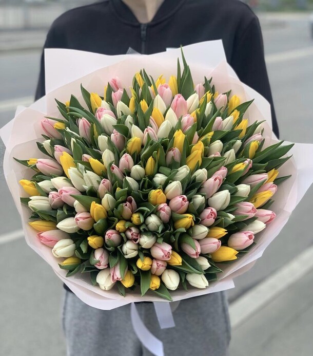 Тюльпаны, артикул F1348628 - 32950 рублей, доставка по городу. Flawery - доставка цветов