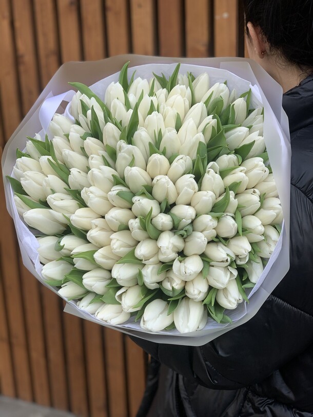 Тюльпаны, артикул F1350648 - 24950 рублей, доставка по городу. Flawery - доставка цветов