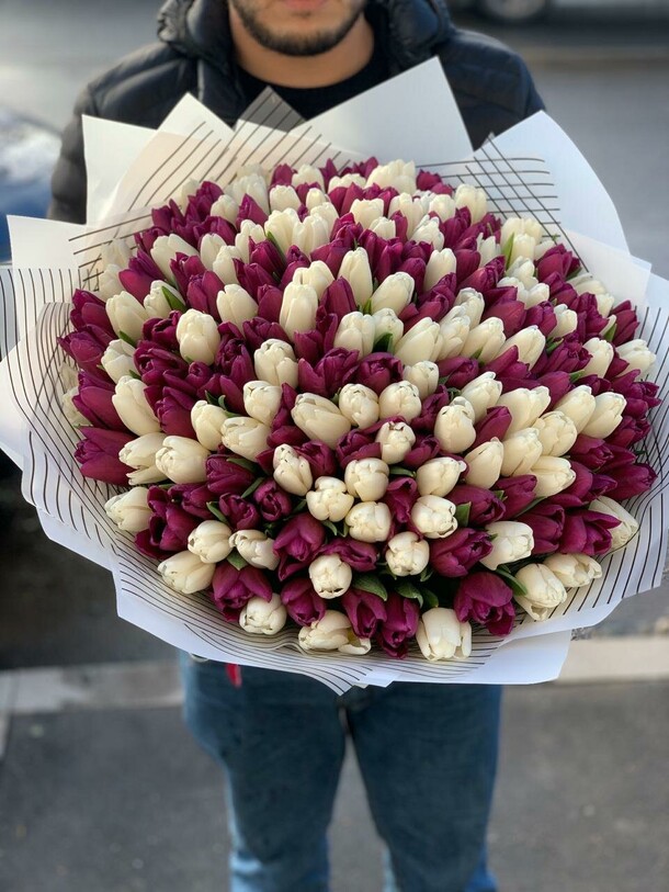 Тюльпаны, артикул F1370546 - 44950 рублей, доставка по городу. Flawery - доставка цветов
