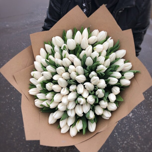 Тюльпаны, артикул F1370567 - 24950 рублей, доставка по городу. Flawery - доставка цветов