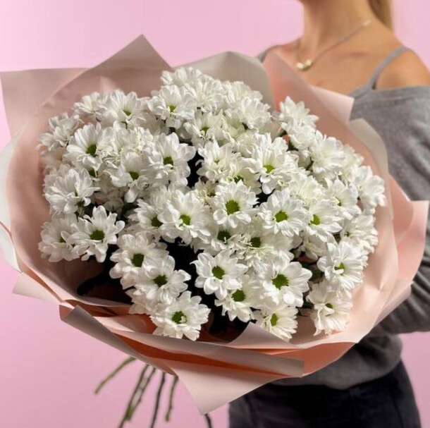 9 кустовых хризантем, артикул F1423683 - 3165 рублей, доставка по городу. Flawery - доставка цветов