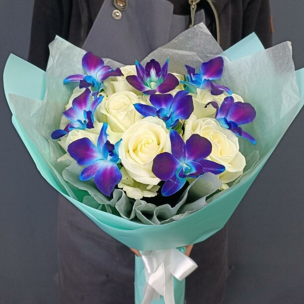 Летний бриз, артикул F1325006 - 3280 рублей, доставка по городу. Flawery - доставка цветов