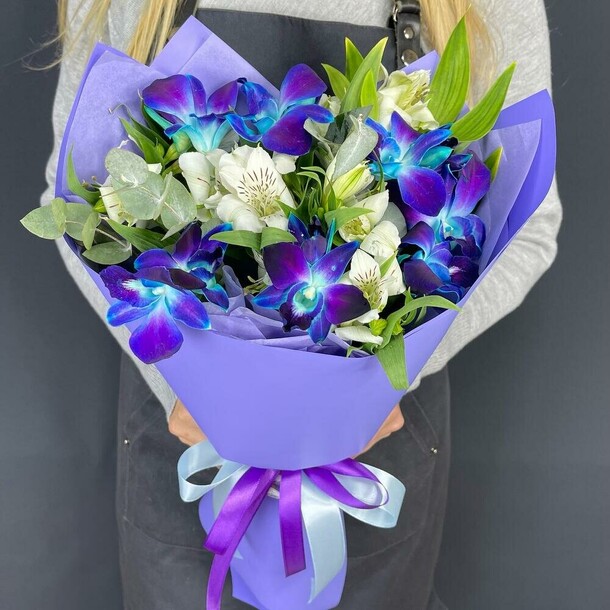 Северное сияние, артикул F1325032 - 3420 рублей, доставка по городу. Flawery - доставка цветов