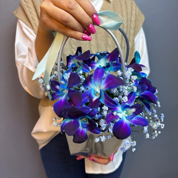 Сумочка из орхидей, артикул F1376644 - 3550 рублей, доставка по городу. Flawery - доставка цветов