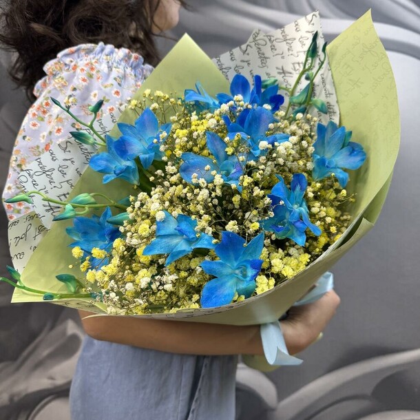 Летний поцелуй увеличенный, артикул F1446290 - 5929 рублей, доставка по городу. Flawery - доставка цветов