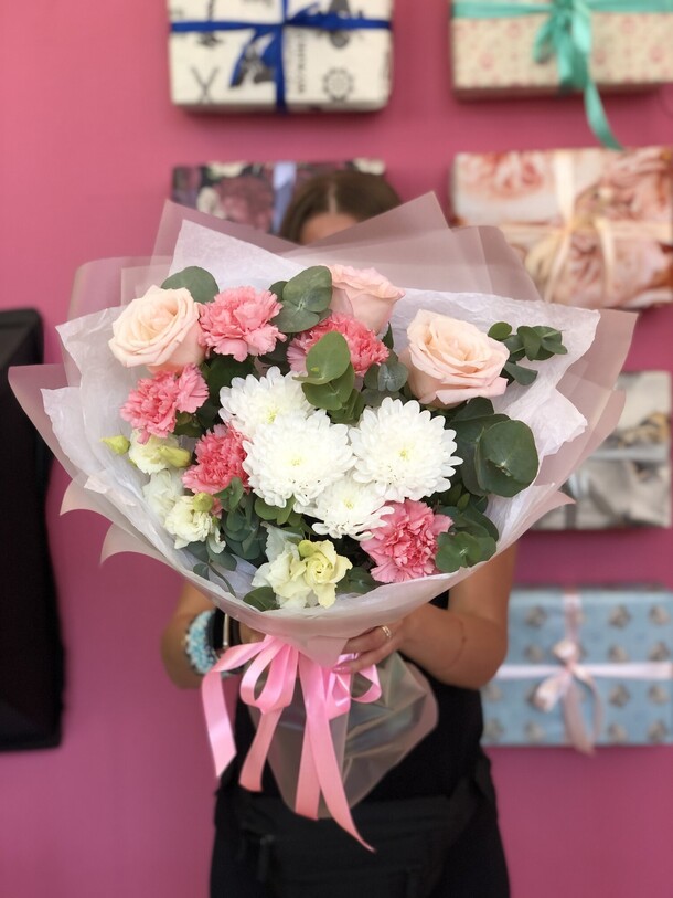 Букет хризантемы, артикул F1295435 - 6522 рублей, доставка по городу. Flawery - доставка цветов