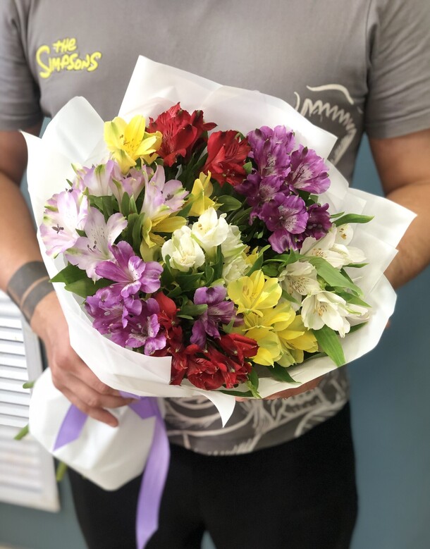 Букет аф 92, артикул F1337353 - 5191 рублей, доставка по городу. Flawery - доставка цветов