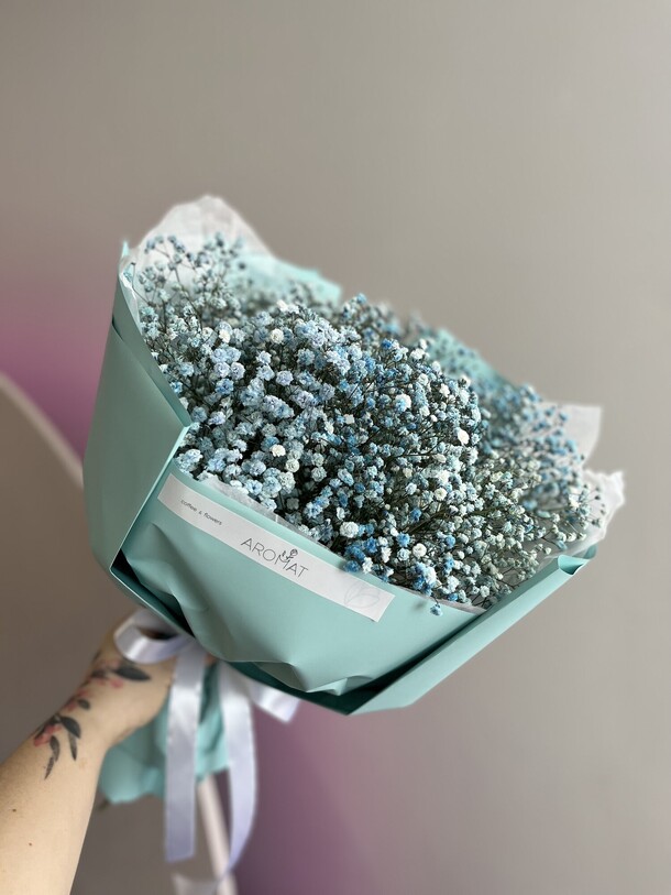 Букет гипсофилы, артикул F1324180 - 3637 рублей, доставка по городу. Flawery - доставка цветов