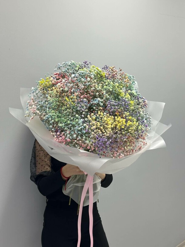 Букет из гипсофилы разноцветной, 25 шт, артикул F1339104 - 12726 рублей, доставка по городу. Flawery - доставка цветов