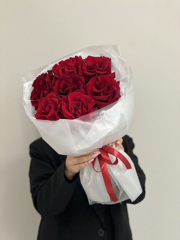 Букет из ажурных роз, артикул F1339125 - 5445 рублей, доставка по городу. Flawery - доставка цветов