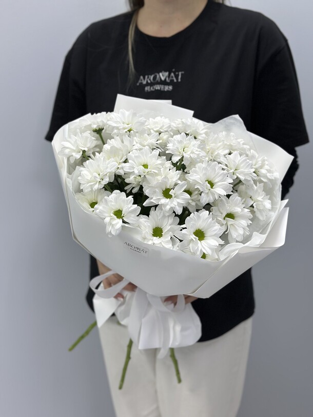 Букет из хризантемы , 5 шт, артикул F1343234 - 3500 рублей, доставка по городу. Flawery - доставка цветов