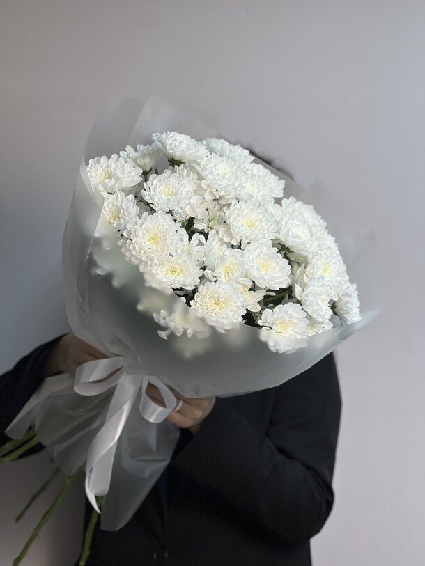 Букет из хризантемы, артикул F1364754 - 6785 рублей, доставка по городу. Flawery - доставка цветов