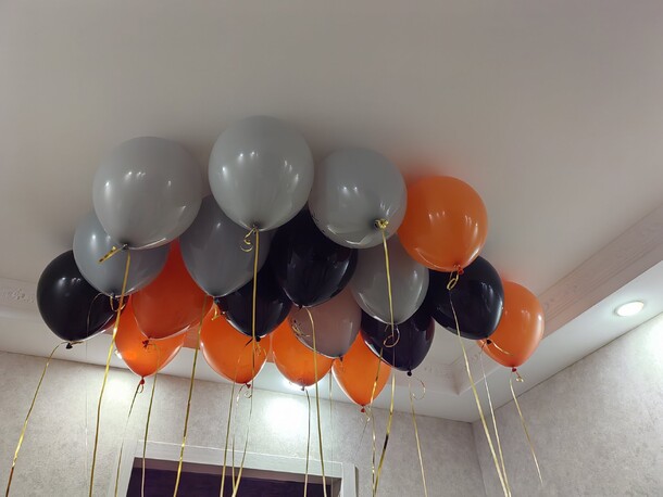 Гелиевые шары под потолок, артикул F1337045 - 2990 рублей, доставка по городу. Flawery - доставка цветов
