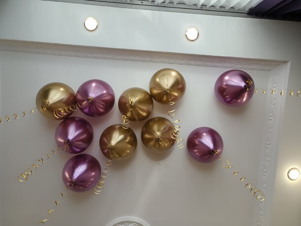 Гелиевые шары под потолок, артикул F1341132 - 2500 рублей, доставка по городу. Flawery - доставка цветов