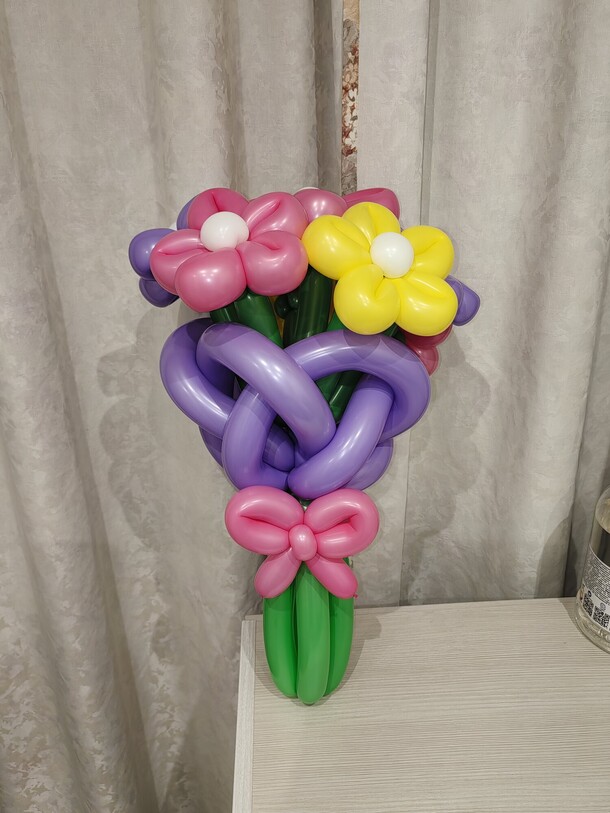 Воздушный букет из шаров, артикул F1378796 - 1800 рублей, доставка по городу. Flawery - доставка цветов