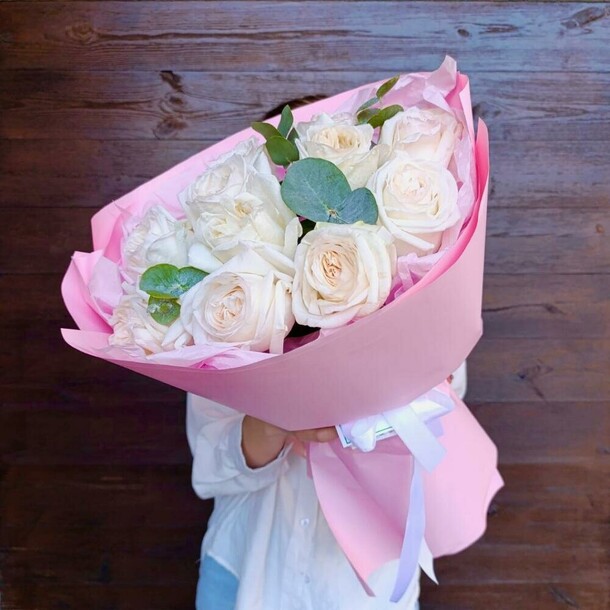 Пионовидные розы 11 шт «римские каникулы» | букет пионовидных роз, артикул F73087 - 4650 рублей, доставка по городу. Flawery - доставка цветов