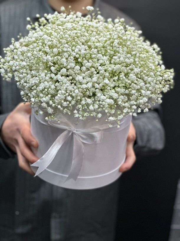 Зимняя сказка, артикул F1361441 - 6100 рублей, доставка по городу. Flawery - доставка цветов