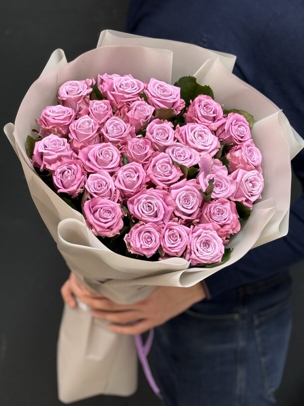 Букет цветущая милость из роз маритим, артикул F1367175 - 6500 рублей, доставка по городу. Flawery - доставка цветов