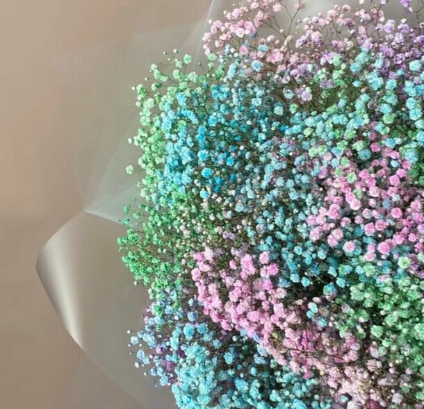 Букет из гипсофилы "объятия", артикул F1335238 - 14200 рублей, доставка по городу. Flawery - доставка цветов