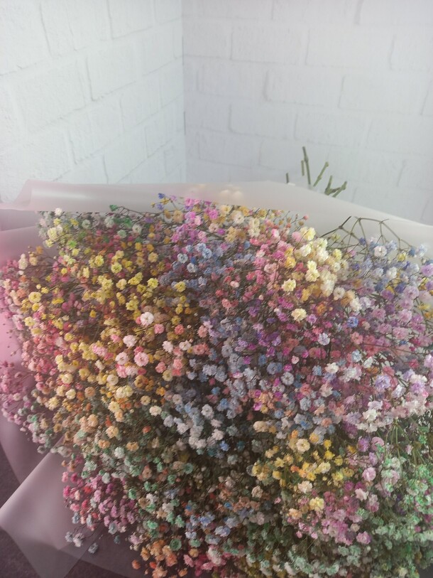 Букет из гипсофилы "мелодия ветра ", артикул F1416862 - 12150 рублей, доставка по городу. Flawery - доставка цветов