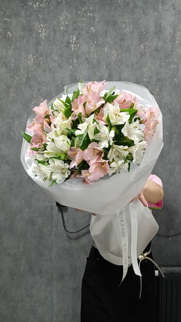 Букет из альстромерии 2, артикул F1402088 - 4290 рублей, доставка по городу. Flawery - доставка цветов