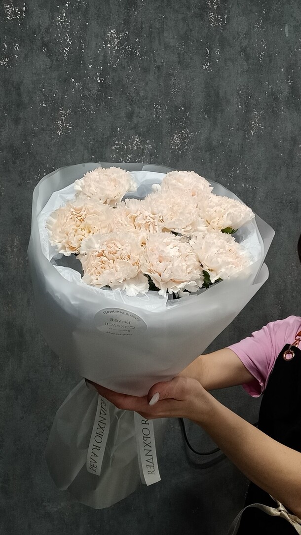 Букет из диантусов, артикул F1412150 - 2890 рублей, доставка по городу. Flawery - доставка цветов