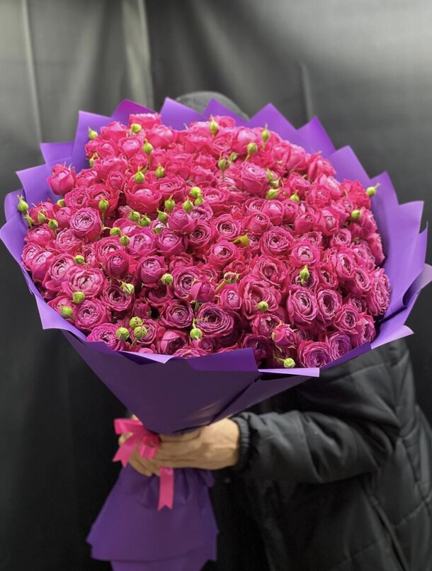 Кустовая роза пионовидная, артикул F1373334 - 37255 рублей, доставка по городу. Flawery - доставка цветов