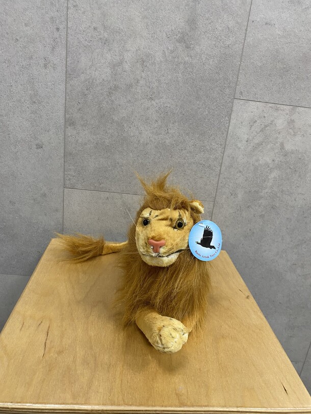 Лев  9, артикул F1361854 - 1320 рублей, доставка по городу. Flawery - доставка цветов