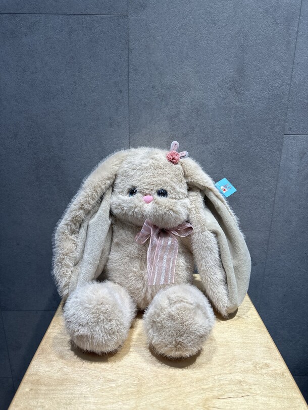 Бежевый заяц, артикул F1373550 - 2970 рублей, доставка по городу. Flawery - доставка цветов