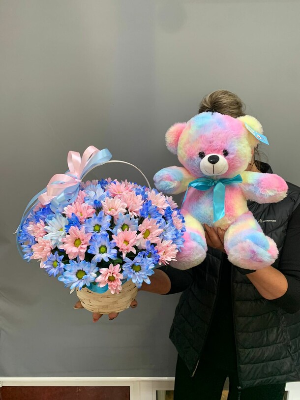 Комплект радуга, артикул F1429829 - 4950 рублей, доставка по городу. Flawery - доставка цветов