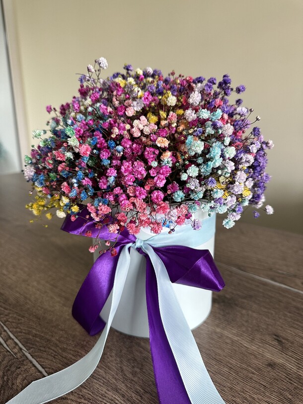 Гипсофила в коробке, артикул F1373796 - 2300 рублей, доставка по городу. Flawery - доставка цветов