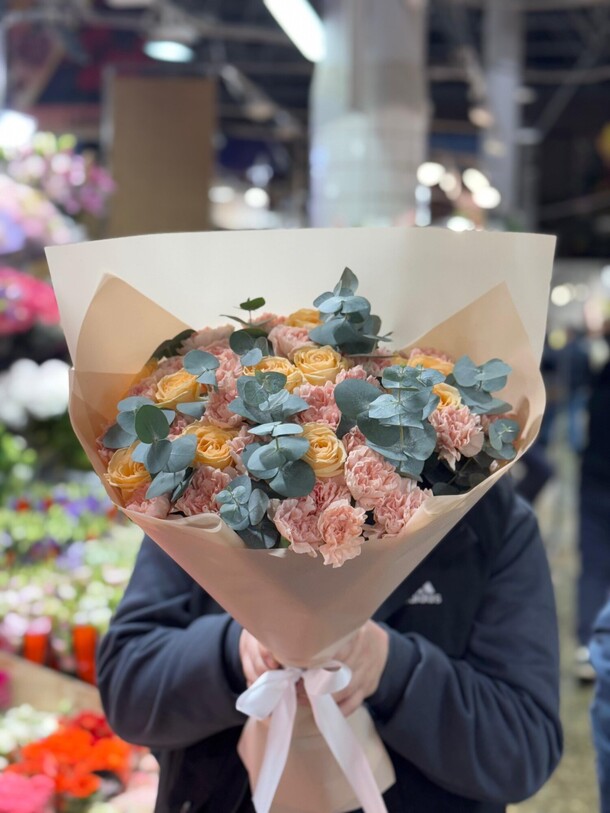 Букет «душа моя», артикул F1357011 - 11979 рублей, доставка по городу. Flawery - доставка цветов