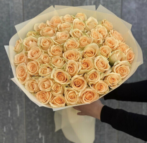 59 роза пинк аваланч, артикул F1341451 - 19900 рублей, доставка по городу. Flawery - доставка цветов