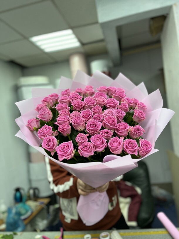 51 роза аква 💕, артикул F1431201 - 21450 рублей, доставка по городу. Flawery - доставка цветов