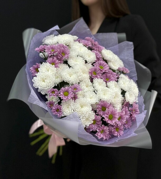 Букет из кустовой хризантемы сантини (мб 059), артикул F1374700 - 7440 рублей, доставка по городу. Flawery - доставка цветов