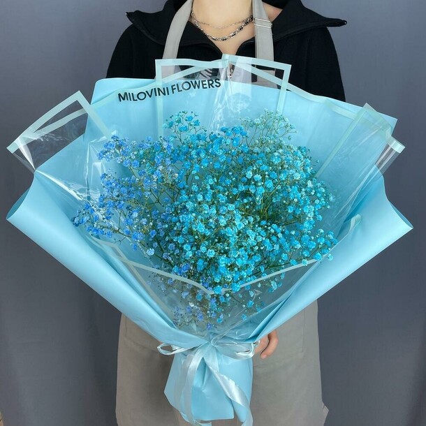 Букет из голубой гипсофилы, артикул F1342931 - 4840 рублей, доставка по городу. Flawery - доставка цветов
