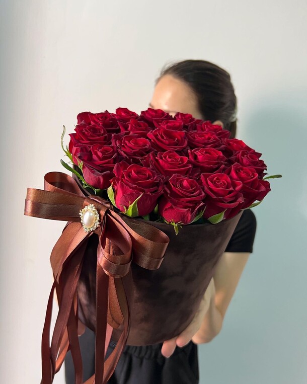 Коробка "шикарной женщине", артикул F1155059 - 13544 рублей, доставка по городу. Flawery - доставка цветов