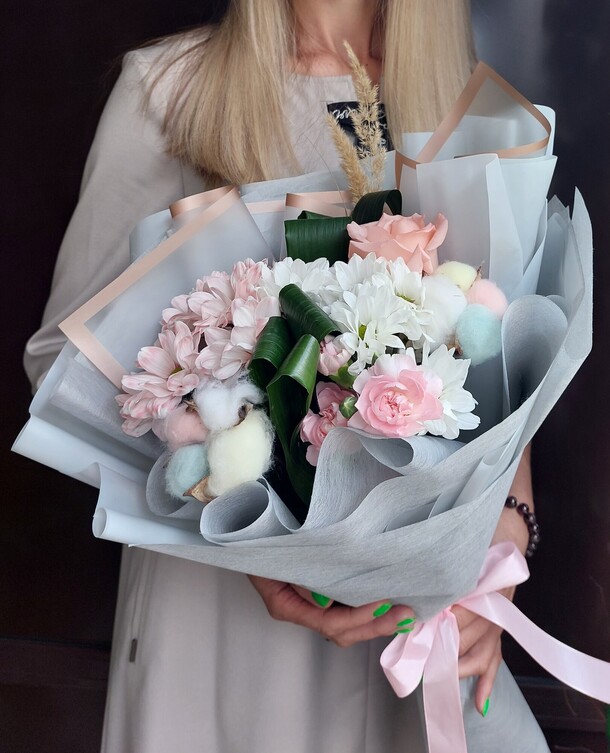 Комплимент нежность, артикул F1212282 - 2420 рублей, доставка по городу. Flawery - доставка цветов