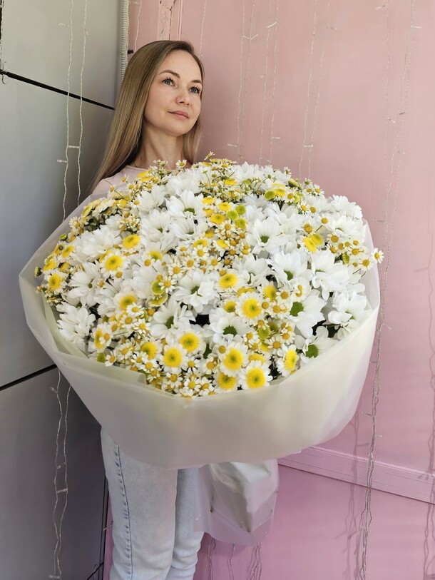 Ромашкина любовь, артикул F1304010 - 17017 рублей, доставка по городу. Flawery - доставка цветов