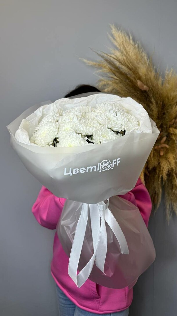 Монобукет из кустовых хризантем, артикул F1381098 - 2479 рублей, доставка по городу. Flawery - доставка цветов