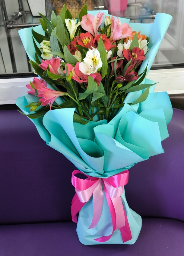 Мон амур, артикул F1400698 - 2100 рублей, доставка по городу. Flawery - доставка цветов