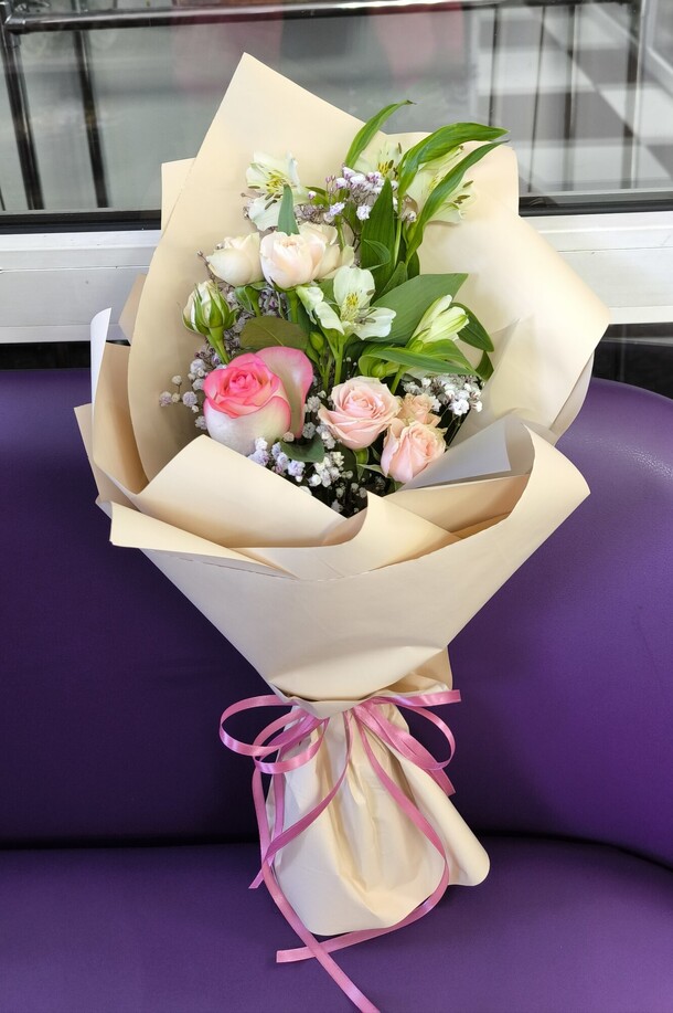 Мини-комплимент, артикул F1406858 - 1990 рублей, доставка по городу. Flawery - доставка цветов