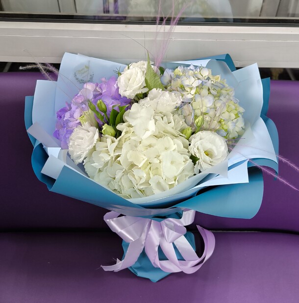 Легкое кружево, артикул F1458247 - 4750 рублей, доставка по городу. Flawery - доставка цветов