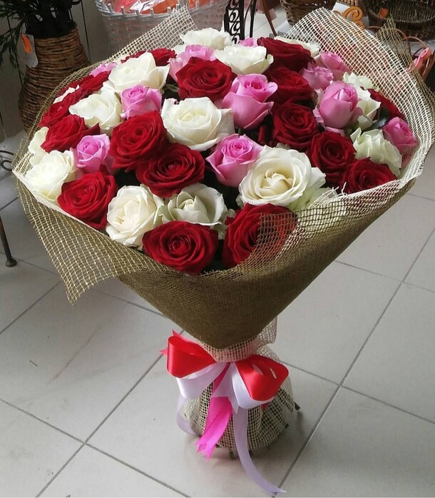 Розовый микс, артикул F52281 - 18500 рублей, доставка по городу. Flawery - доставка цветов