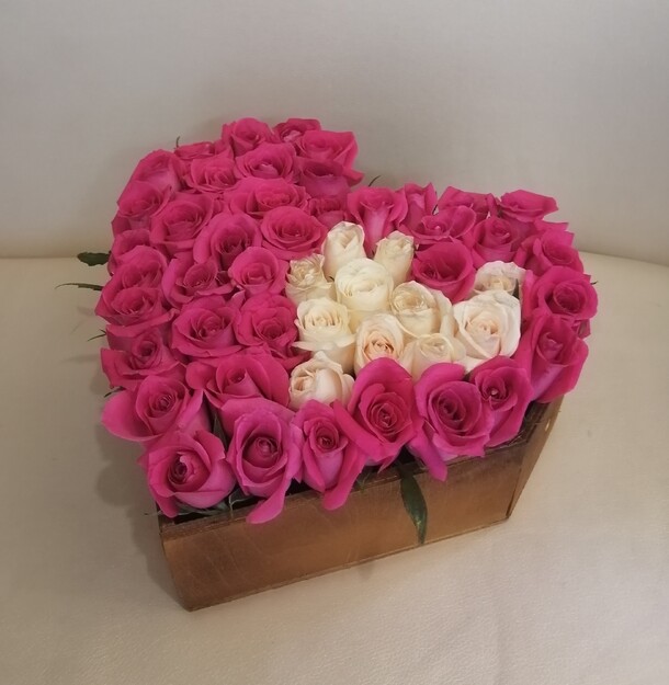 Розовое сердце, артикул F56286 - 11990 рублей, доставка по городу. Flawery - доставка цветов