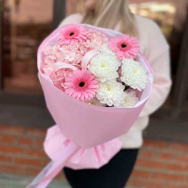 Букет "лесная нимфа", артикул F1349730 - 4840 рублей, доставка по городу. Flawery - доставка цветов