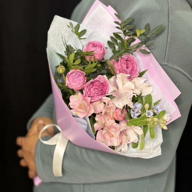 Розовый закат, артикул F1350779 - 3058 рублей, доставка по городу. Flawery - доставка цветов