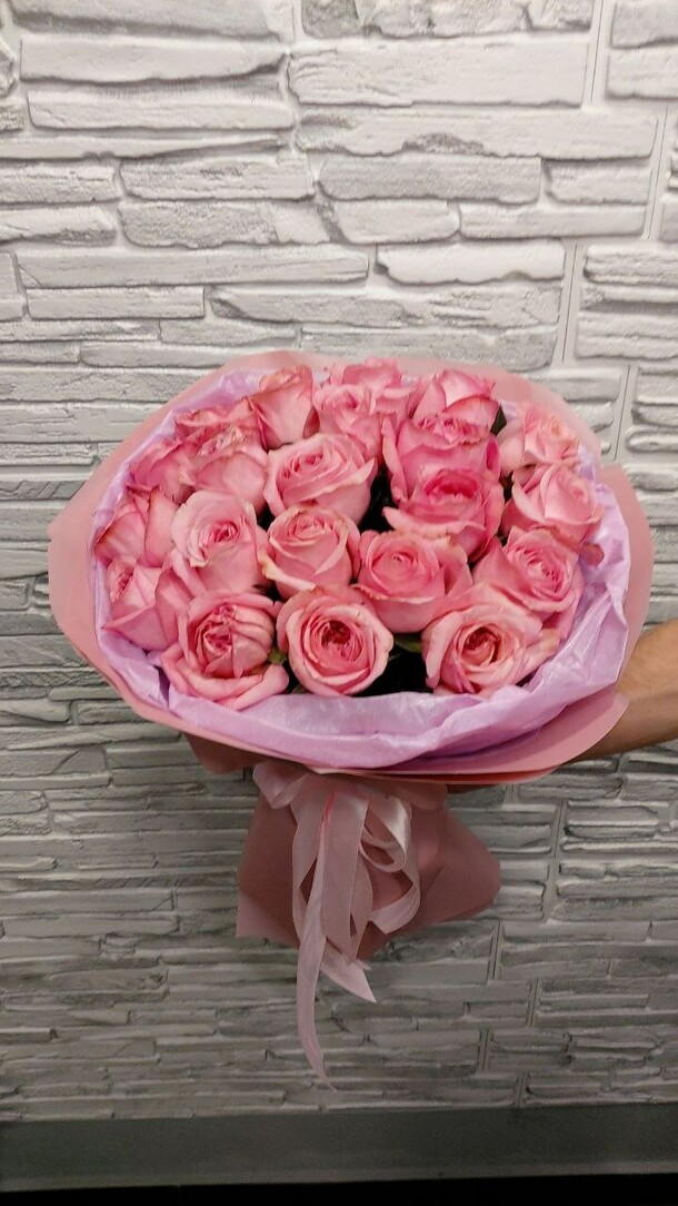 Букет розовая романтика, артикул F1350891 - 9823 рублей, доставка по городу. Flawery - доставка цветов